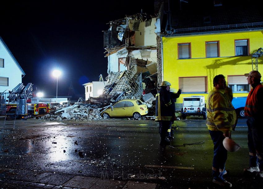 Hausexplosion Bruehl bei Koeln Pingsdorferstr P004.JPG